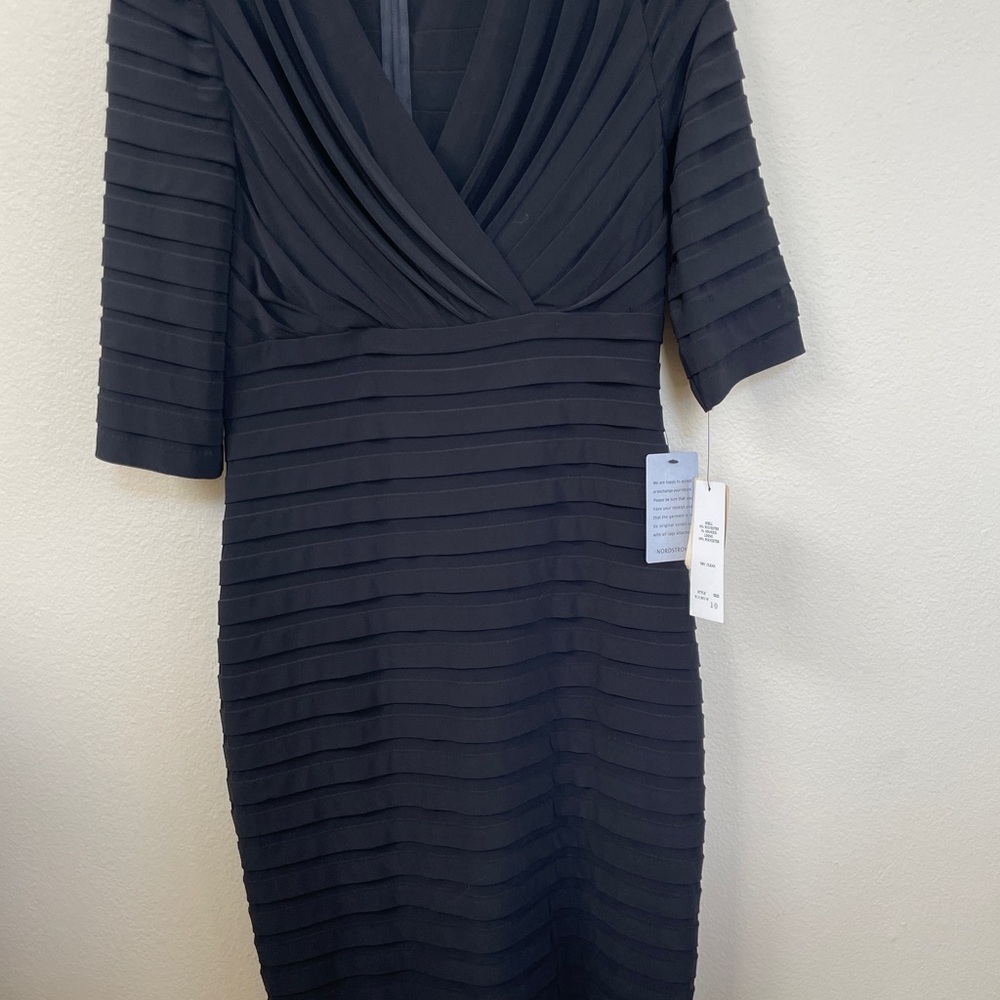 Adrianna Papell Black Pleated Midi Dress